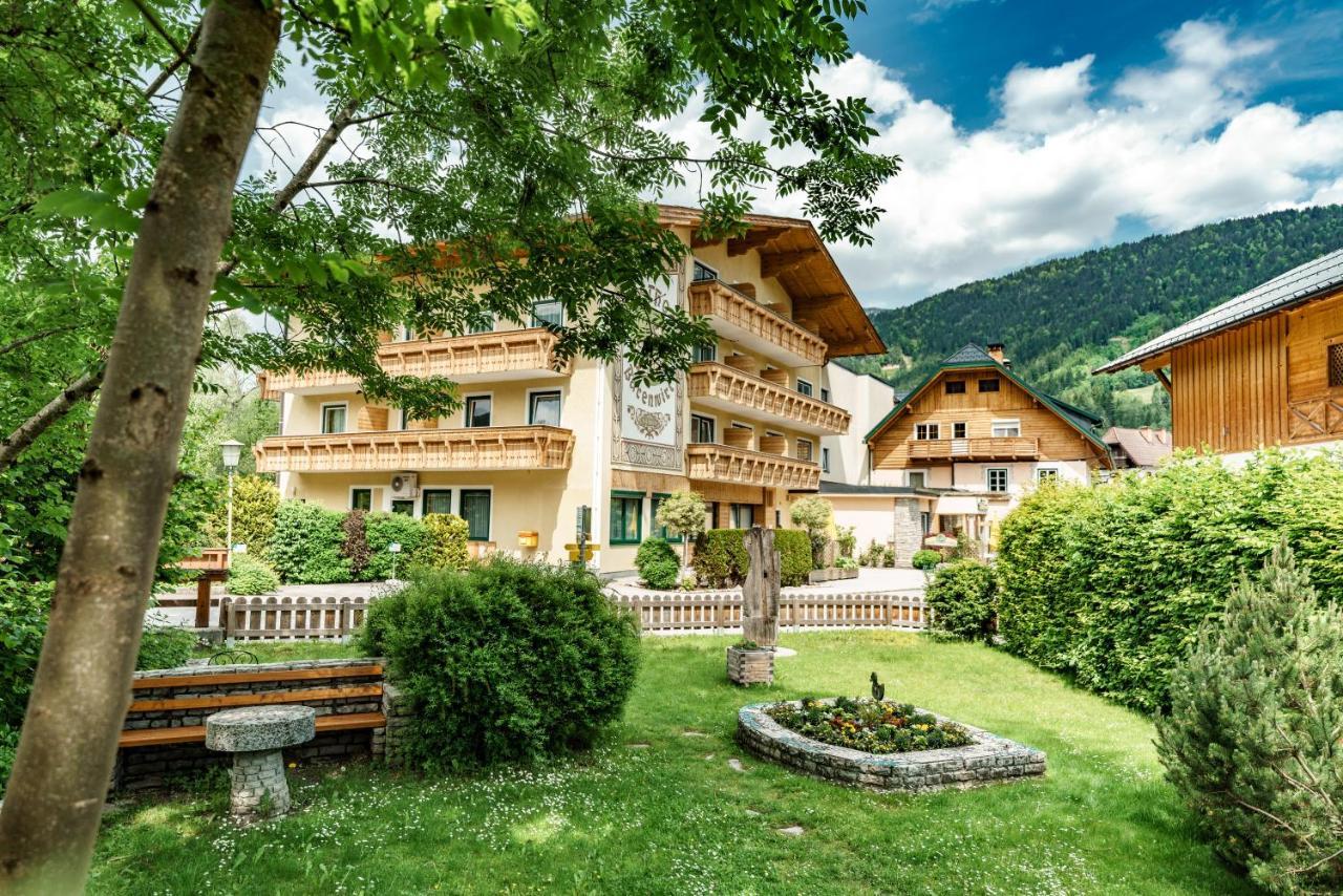 Sport & Familienhotel Baerenwirt Aich  Exterior foto