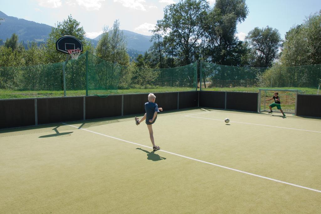 Sport & Familienhotel Baerenwirt Aich  Exterior foto